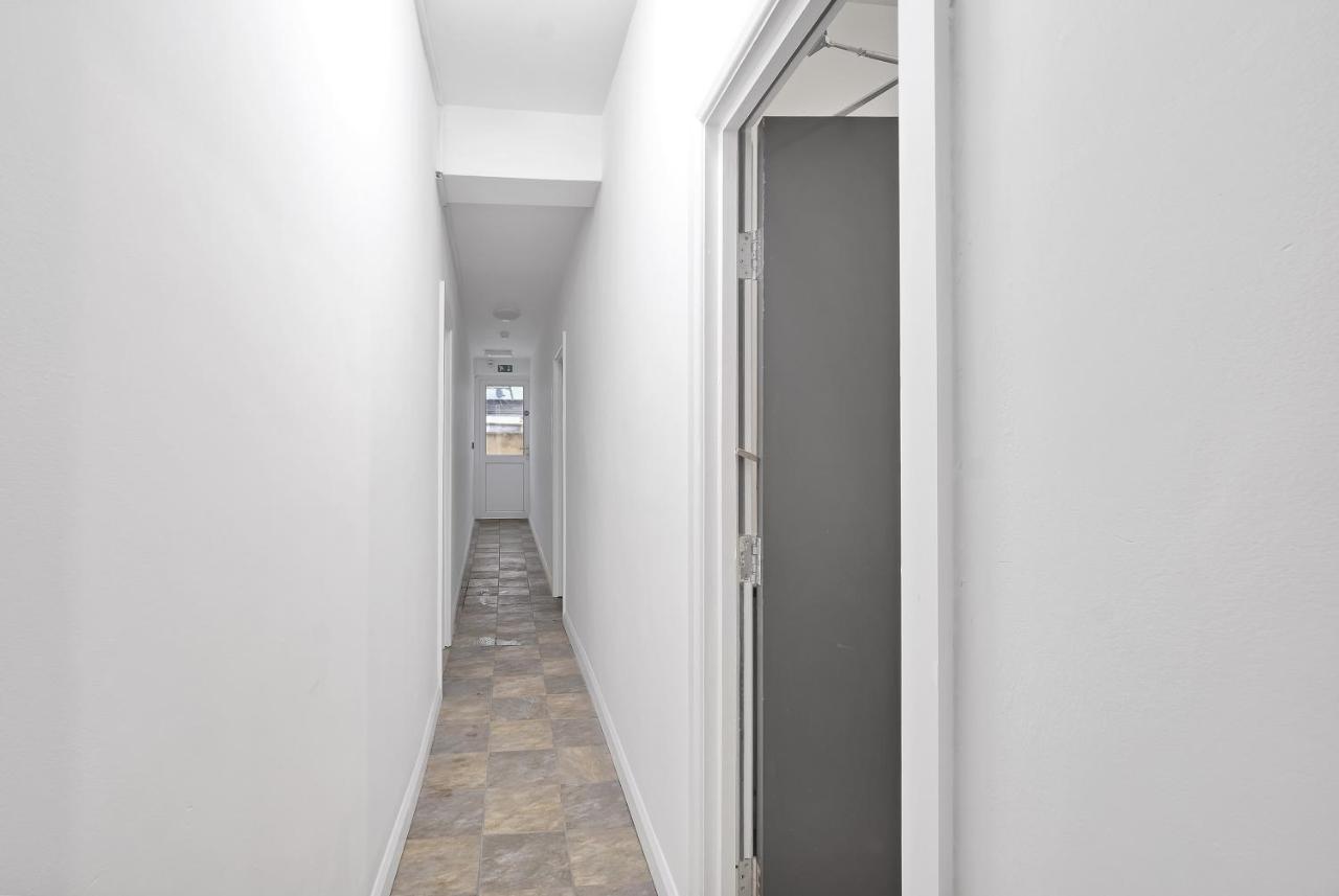 Fernbank Rooms Sudbury Hill, Harrow, Self-Contained Studios With En-Suite Harrow on the Hill Exterior photo